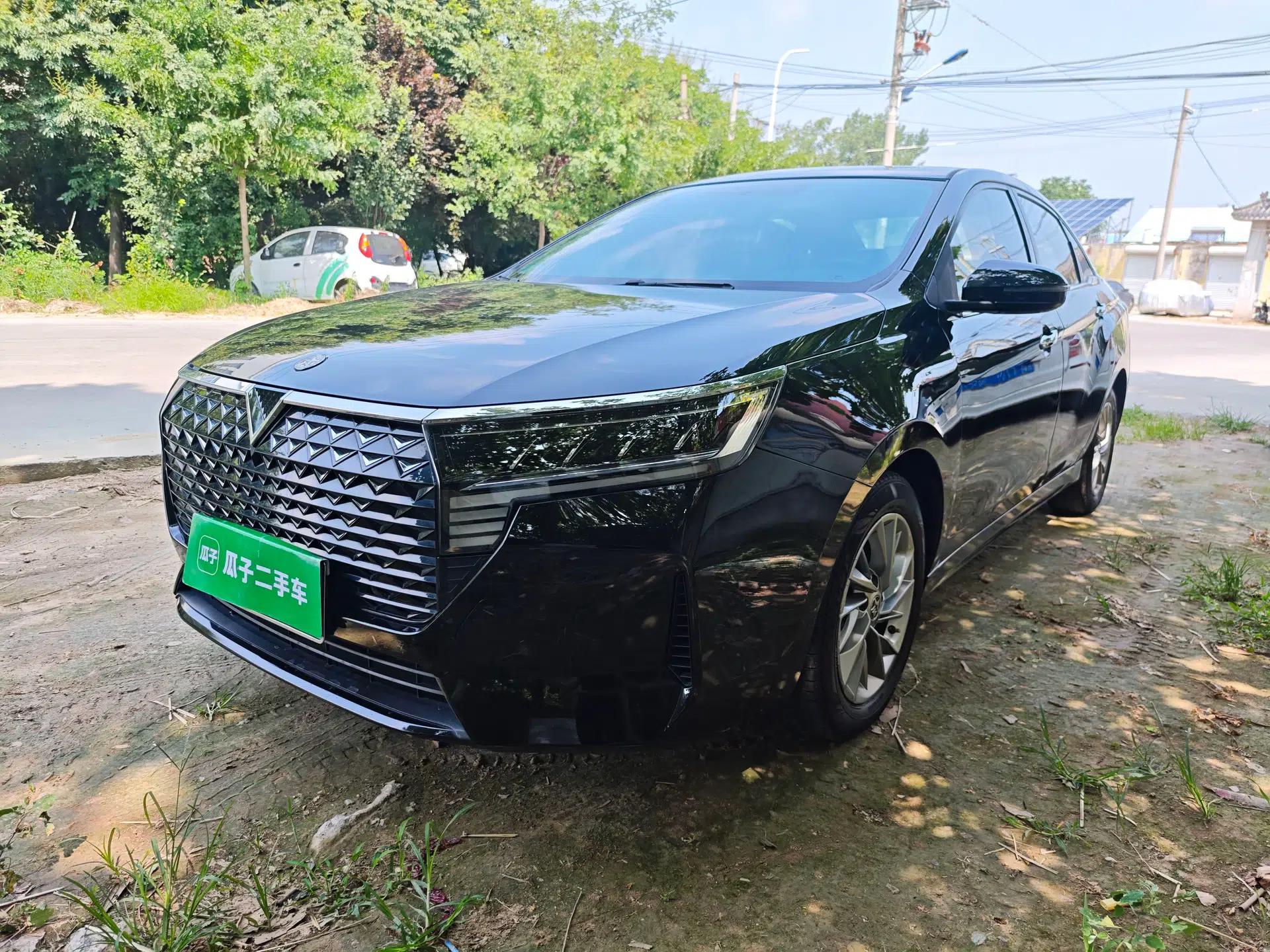 Venucia D60 2021 PLUS 1.6L XL CVT Yue Ling Edition — миниатюра 1