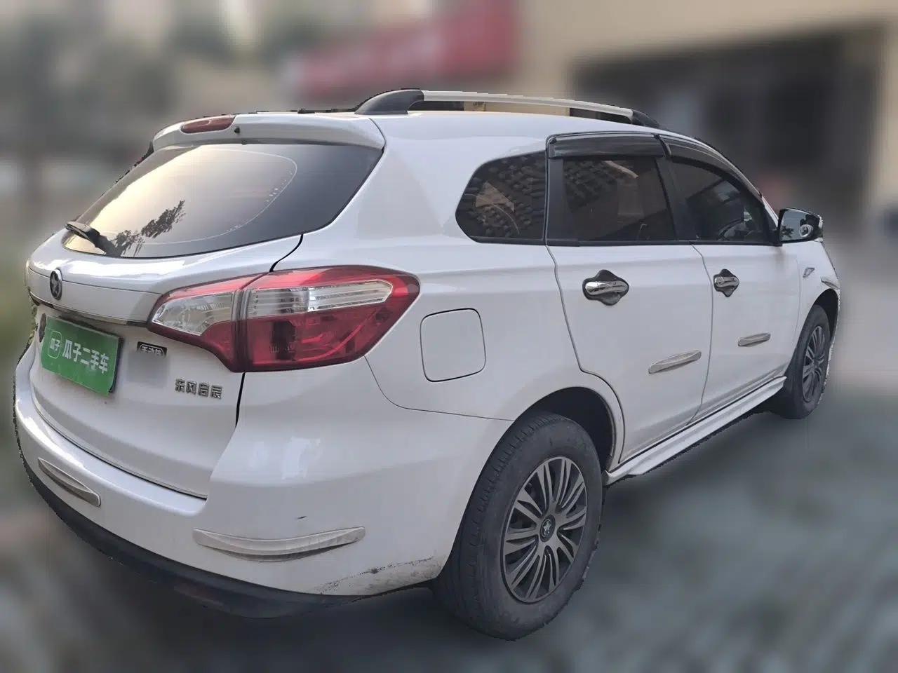 Venucia T70 2016 1.6L Manual Ruixing Edition — миниатюра 6