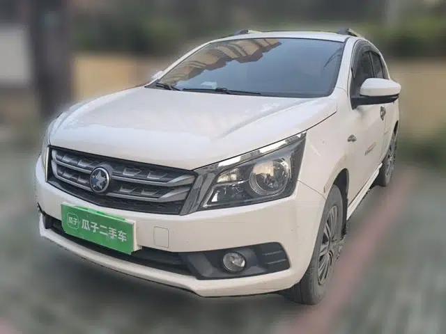 Venucia T70 2016 1.6L Manual Ruixing Edition
