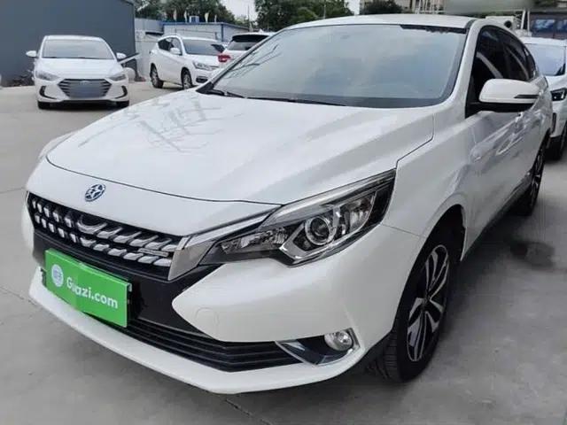 Venucia T90 2017 2.0L Manual Fashion Edition