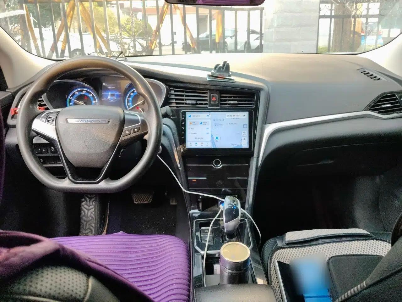 Venucia D60EV 2019 High-Range Travel Edition — миниатюра 9
