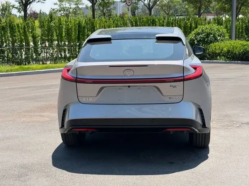 Toyota BZ5 2025 550 JOY — миниатюра 5
