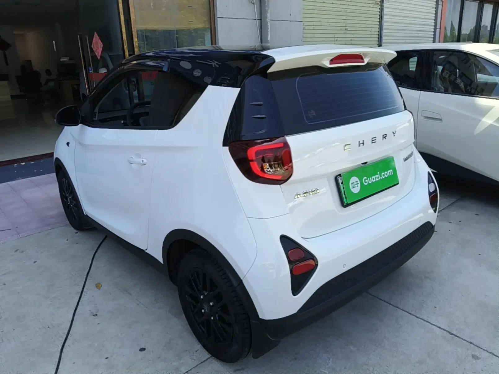 Chery QQ Little Ant 2024 Revised Edition Youth Version 321 km Cool Love Edition 29.23 kWh — миниатюра 4
