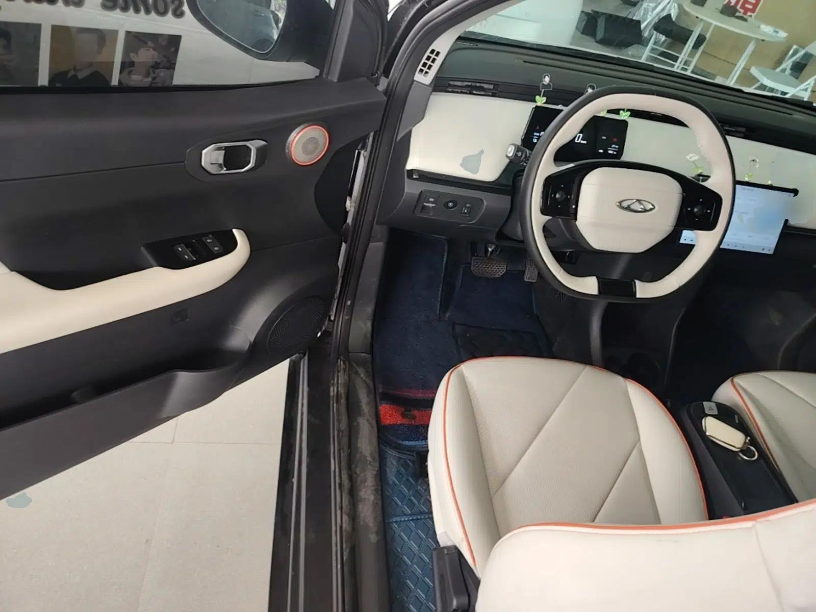 Chery QQ Little Ant 2024 Revised Edition Youth Version 321 km Cool Love Edition 29.23 kWh — миниатюра 18