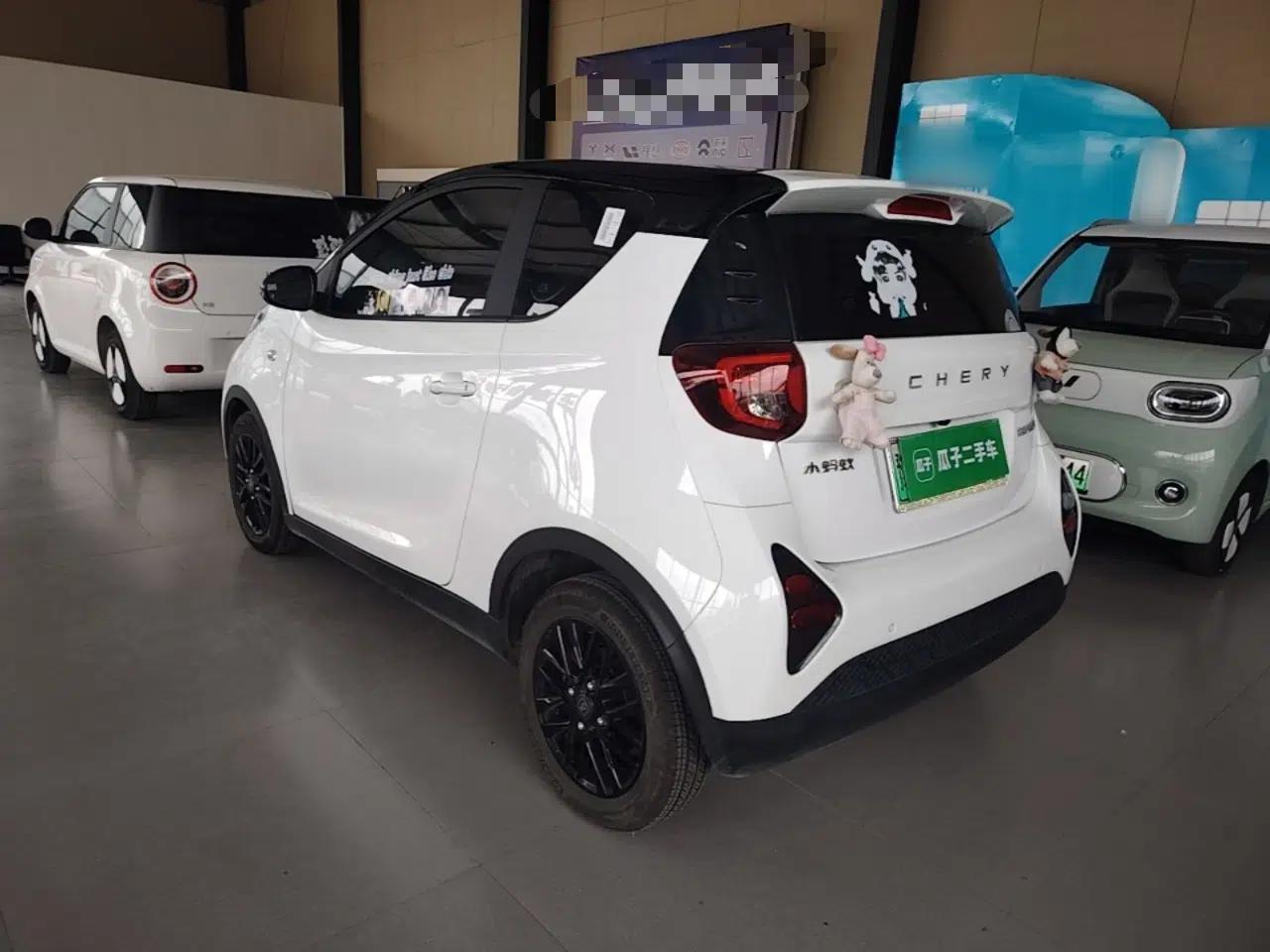 Chery QQ Little Ant 2024 Revised Edition Youth Version 321 km Cool Love Edition 29.23 kWh — миниатюра 4