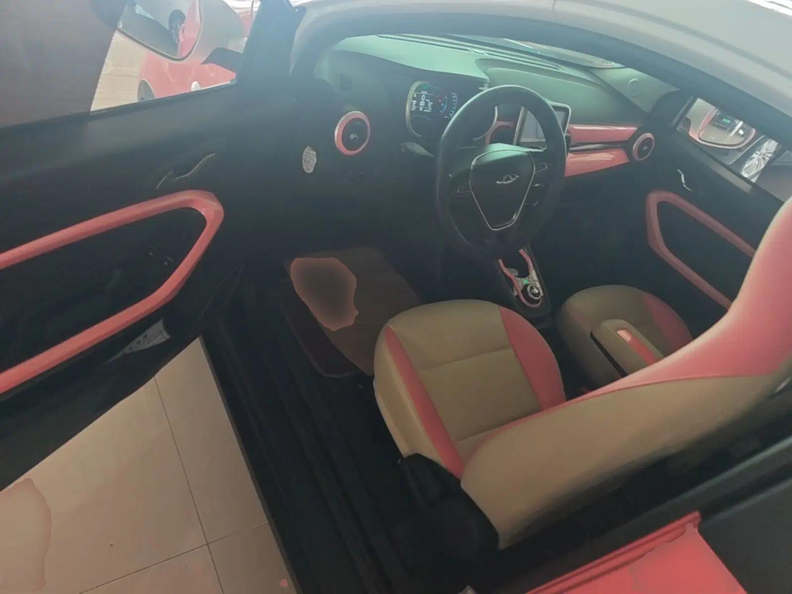 Chery QQ Little Ant 2019 4-Seater Smart Edition 35 kWh — миниатюра 18