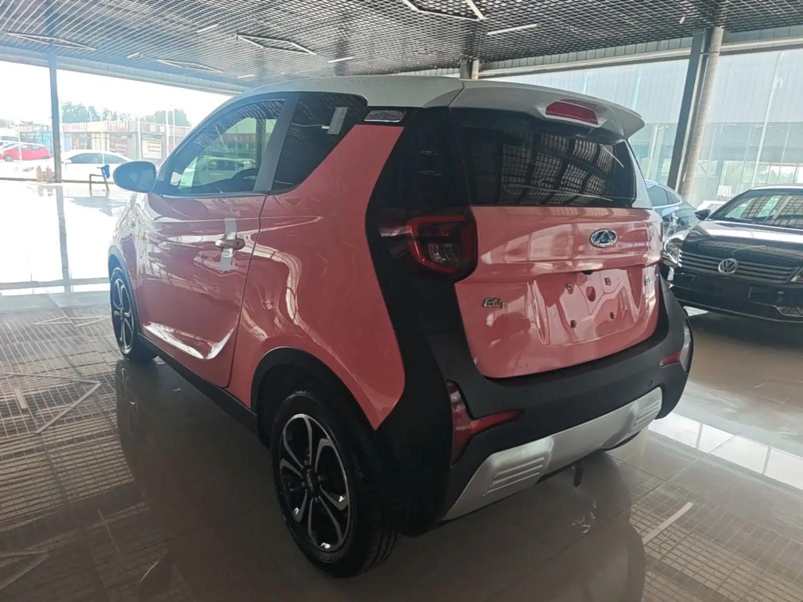 Chery QQ Little Ant 2019 4-Seater Smart Edition 35 kWh — миниатюра 4