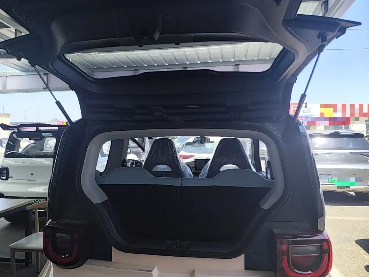 Chery QQ Ice Cream 2025 205km Qi Energy Version — миниатюра 22