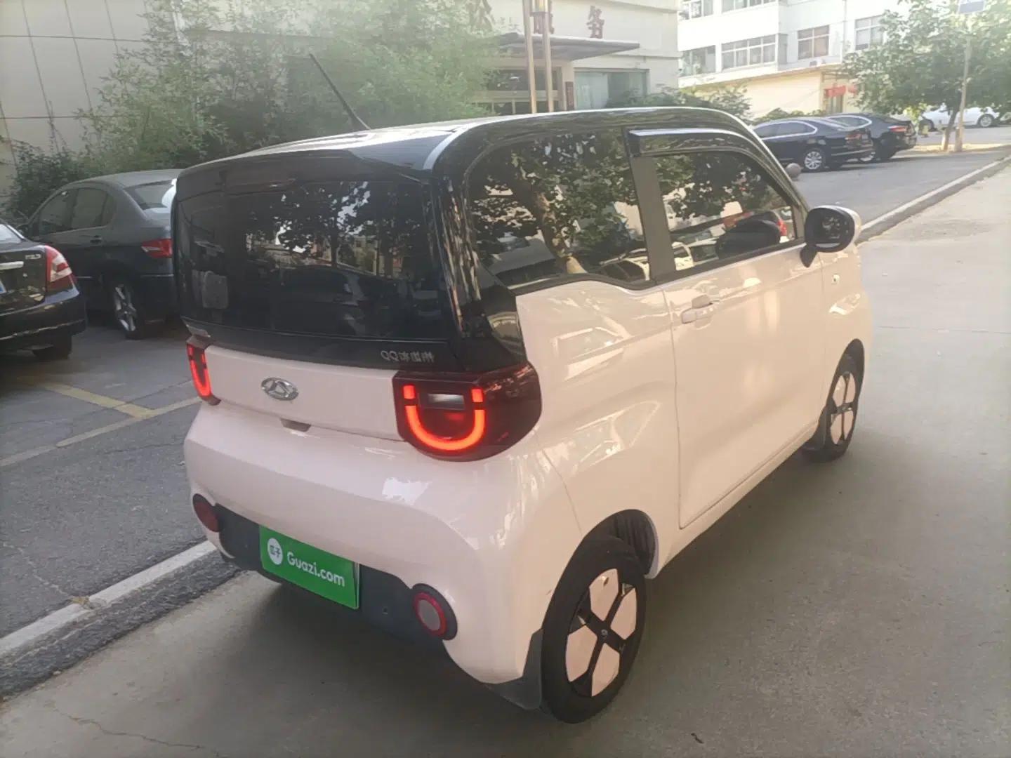 Chery QQ Ice Cream 2022 170km Sundae Phosphate Lithium-Ion — миниатюра 6