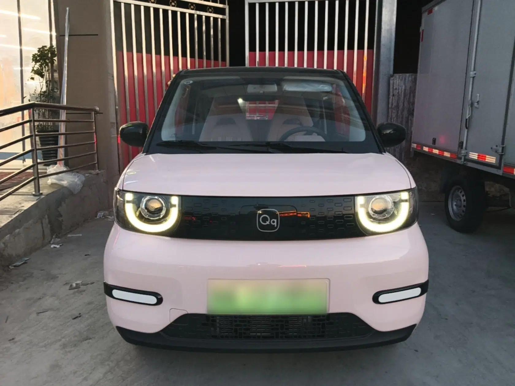 Chery QQ Ice Cream 2024 Edition Youth Version 205km Sundae — миниатюра 2