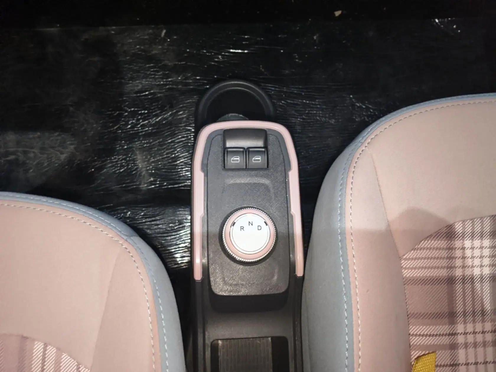 Chery QQ Ice Cream 2024 Edition Youth Version 205km Sundae — миниатюра 21
