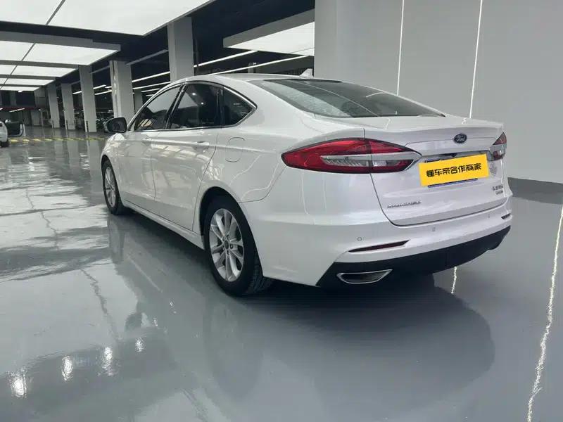 2020 Ford Mondeo EcoBoost 180 Fashion Edition — миниатюра 4