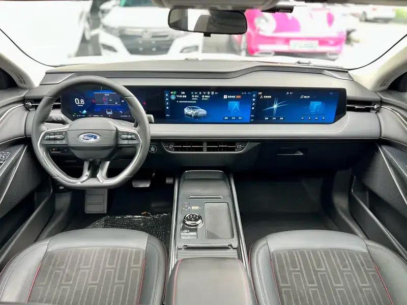 2023 Ford Mondeo EcoBoost 245 Luxury — миниатюра 12