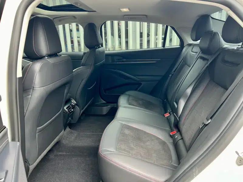 2023 Ford Mondeo EcoBoost 245 Luxury — миниатюра 15