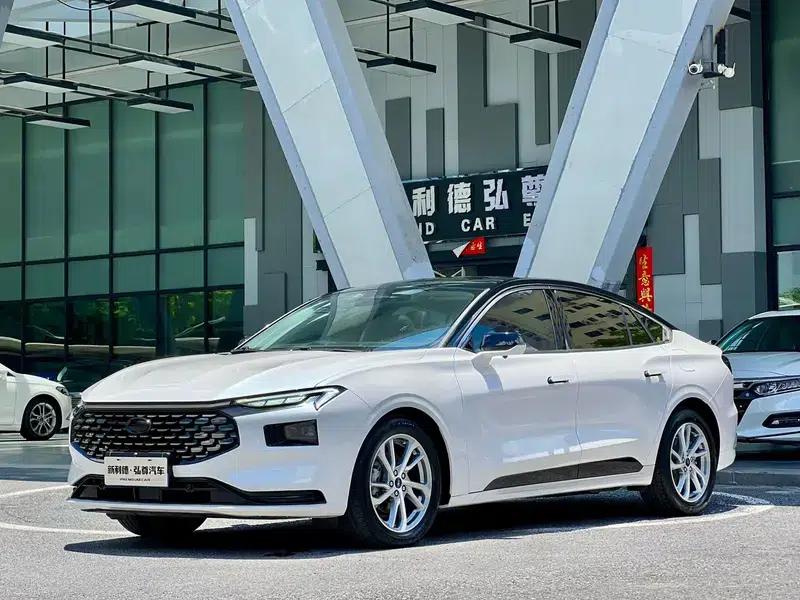 2023 Ford Mondeo EcoBoost 245 Luxury — миниатюра 1
