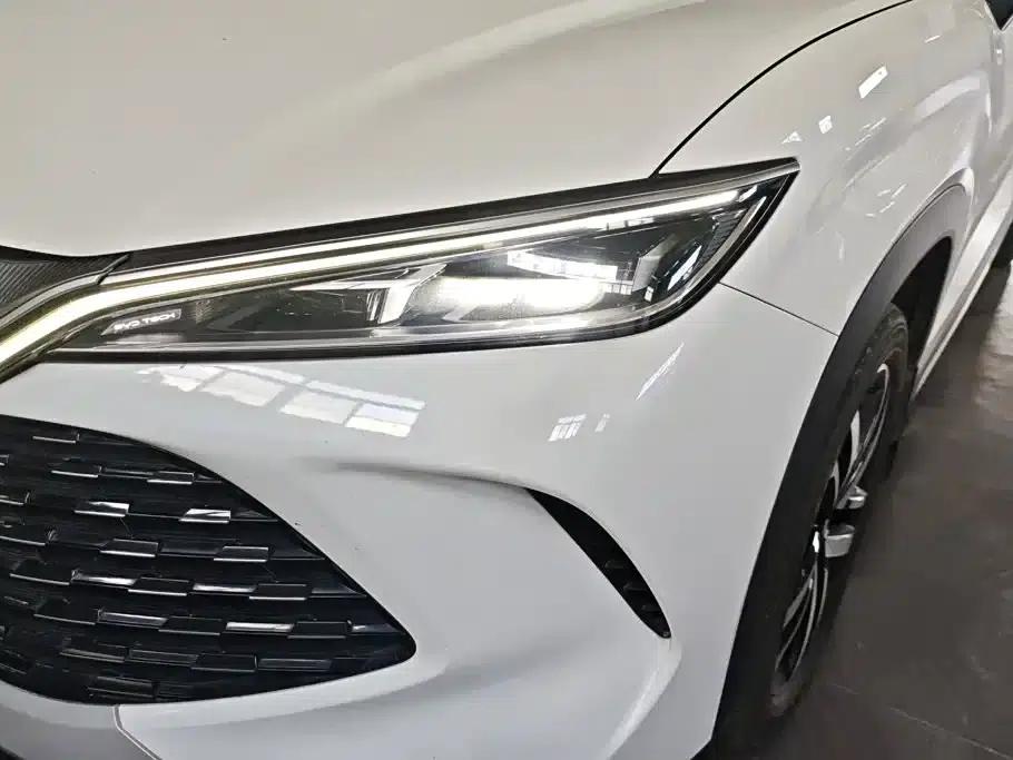 Song L DM-i 2024 Model 112km Leading Edition — миниатюра 5