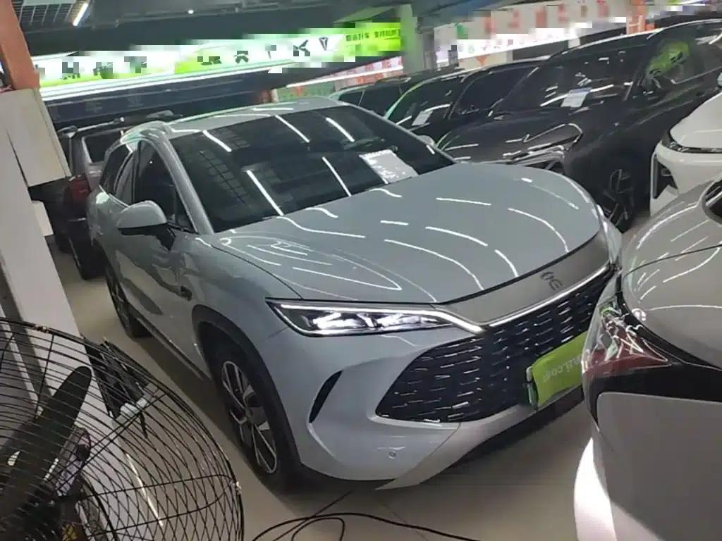 Song L DM-i 2025 Smart Driving Edition 160km/h Superior Model — миниатюра 4