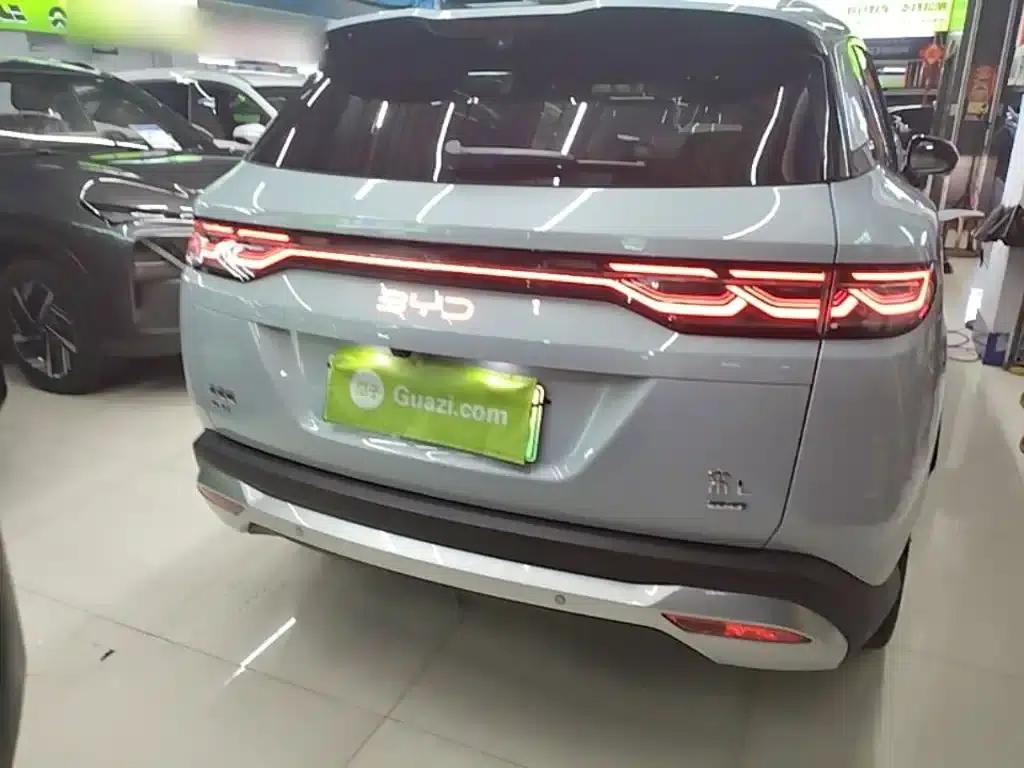 Song L DM-i 2025 Smart Driving Edition 160km/h Superior Model — миниатюра 6