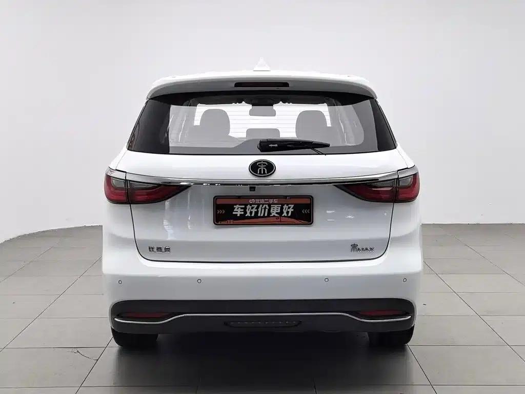 Song MAX 2017 1.5T Manual Intelligent Luxury 7-Seater — миниатюра 4