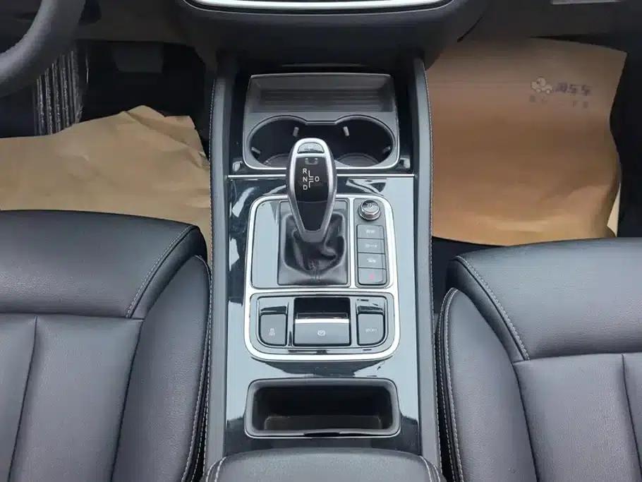 Song MAX 2019 1.5T Automatic Intelligent Connected Sunroof Model 6 Seats National VI Emission Standard — миниатюра 16