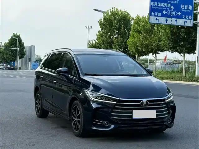 Song MAX 2017 1.5T Automatic Intelligent Elite 7-seater