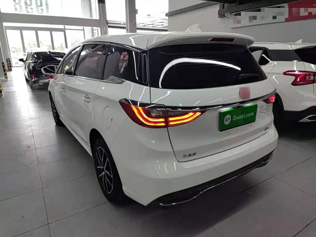 Song MAX 2017 1.5T Automatic Intelligent Luxury 7-Seater — миниатюра 5