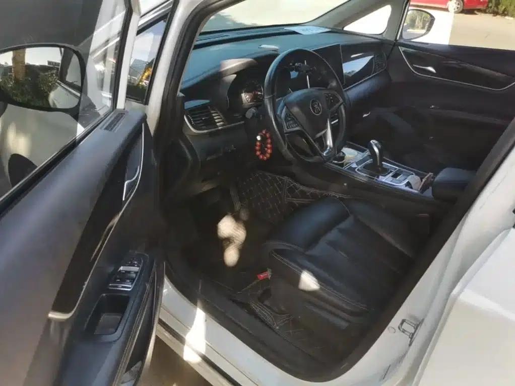 Song MAX 2019 1.5T Automatic Intelligent Connected Ruiyi 6-seater National V Emission Standard — миниатюра 15