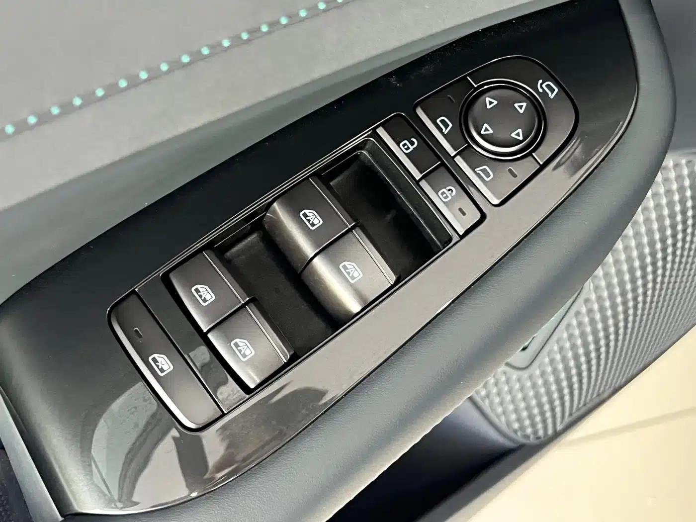 Seal 06GT 2025 Smart Driving Edition 605 Hot Wave Edition — миниатюра 16