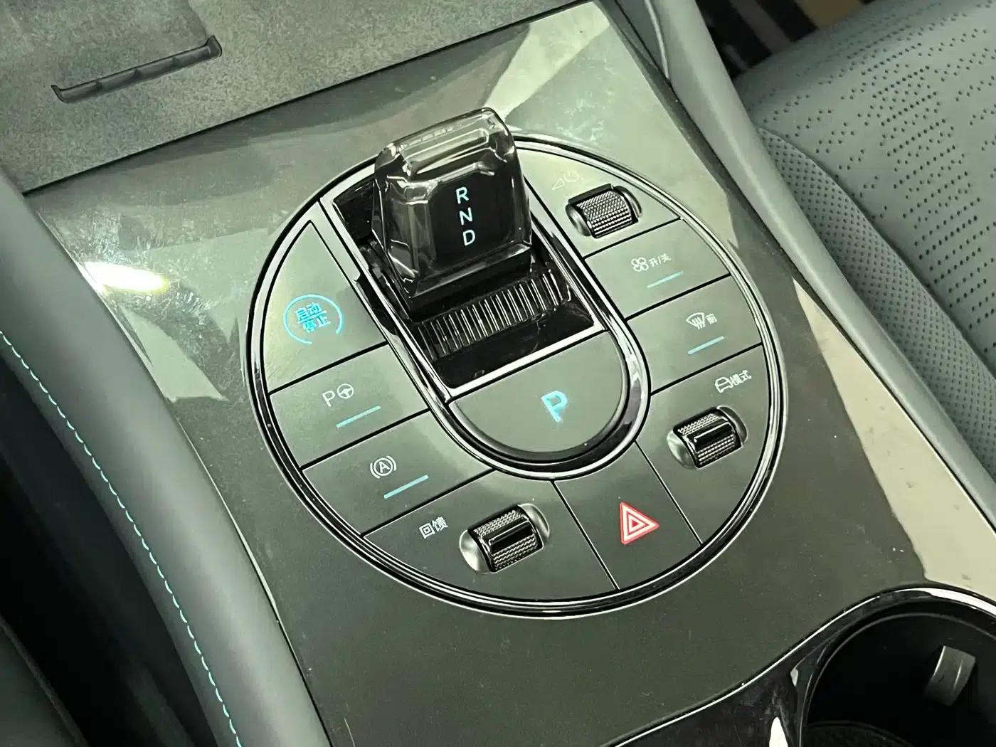 Seal 06GT 2025 Smart Driving Edition 605 Hot Wave Edition — миниатюра 20