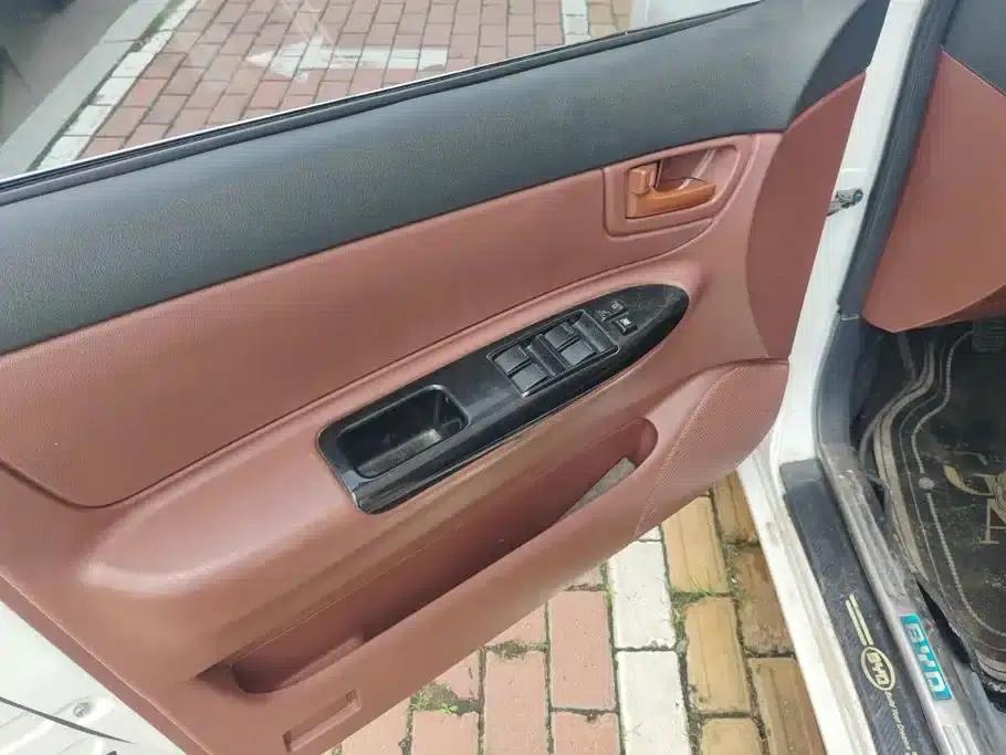 BYD F3 2012 Energy-Saving Edition 1.5L Manual Comfort Model — миниатюра 7