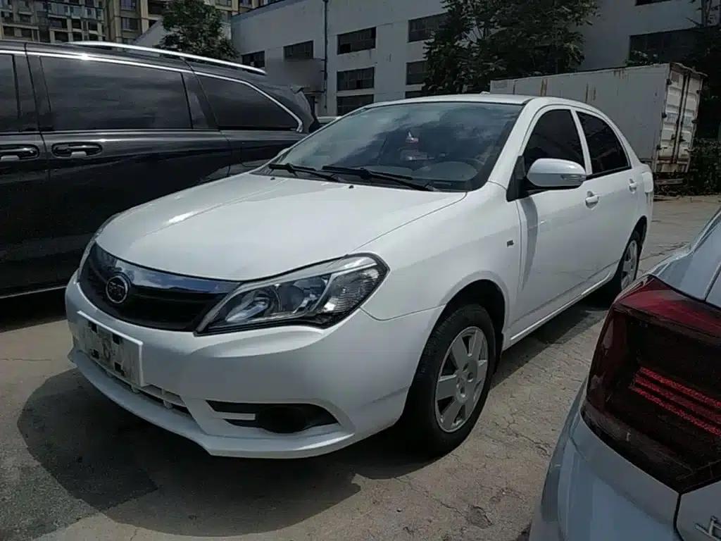 BYD F3 2018 1.5L Manual Fashion Edition — миниатюра 2