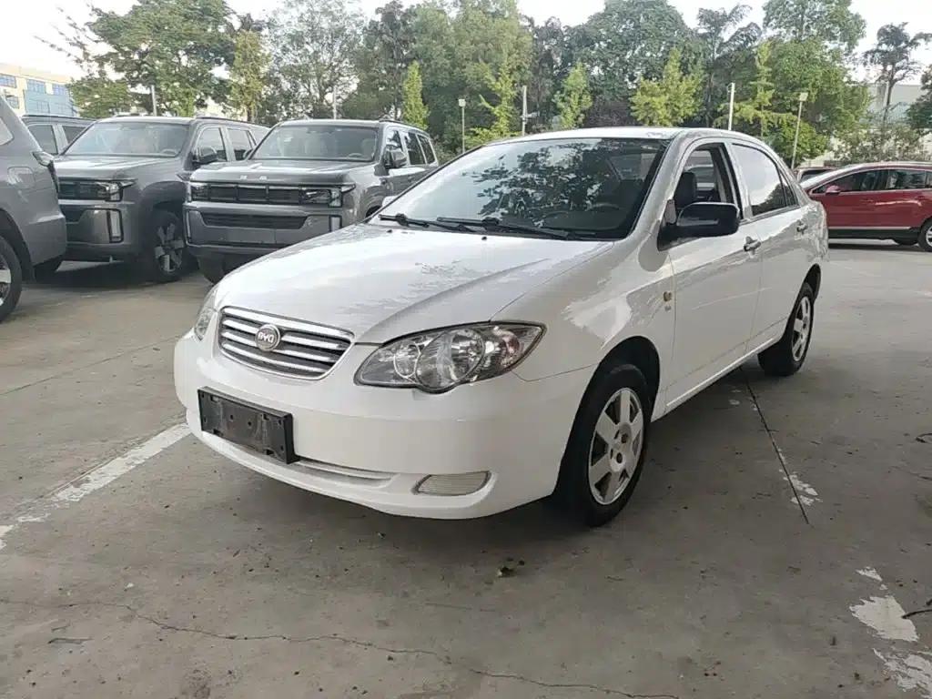 BYD F3 2013 Energy-Saving Edition 1.5L Manual Comfort Model — миниатюра 1