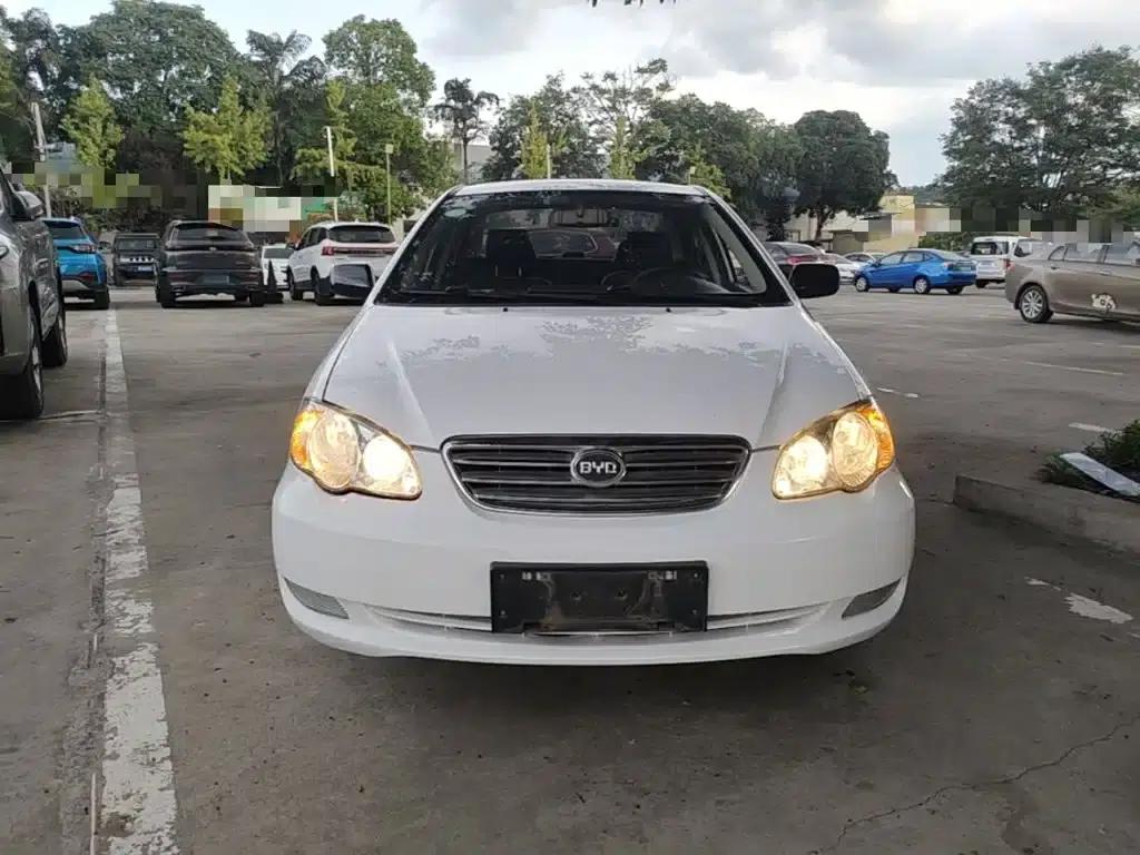BYD F3 2013 Energy-Saving Edition 1.5L Manual Comfort Model — миниатюра 3