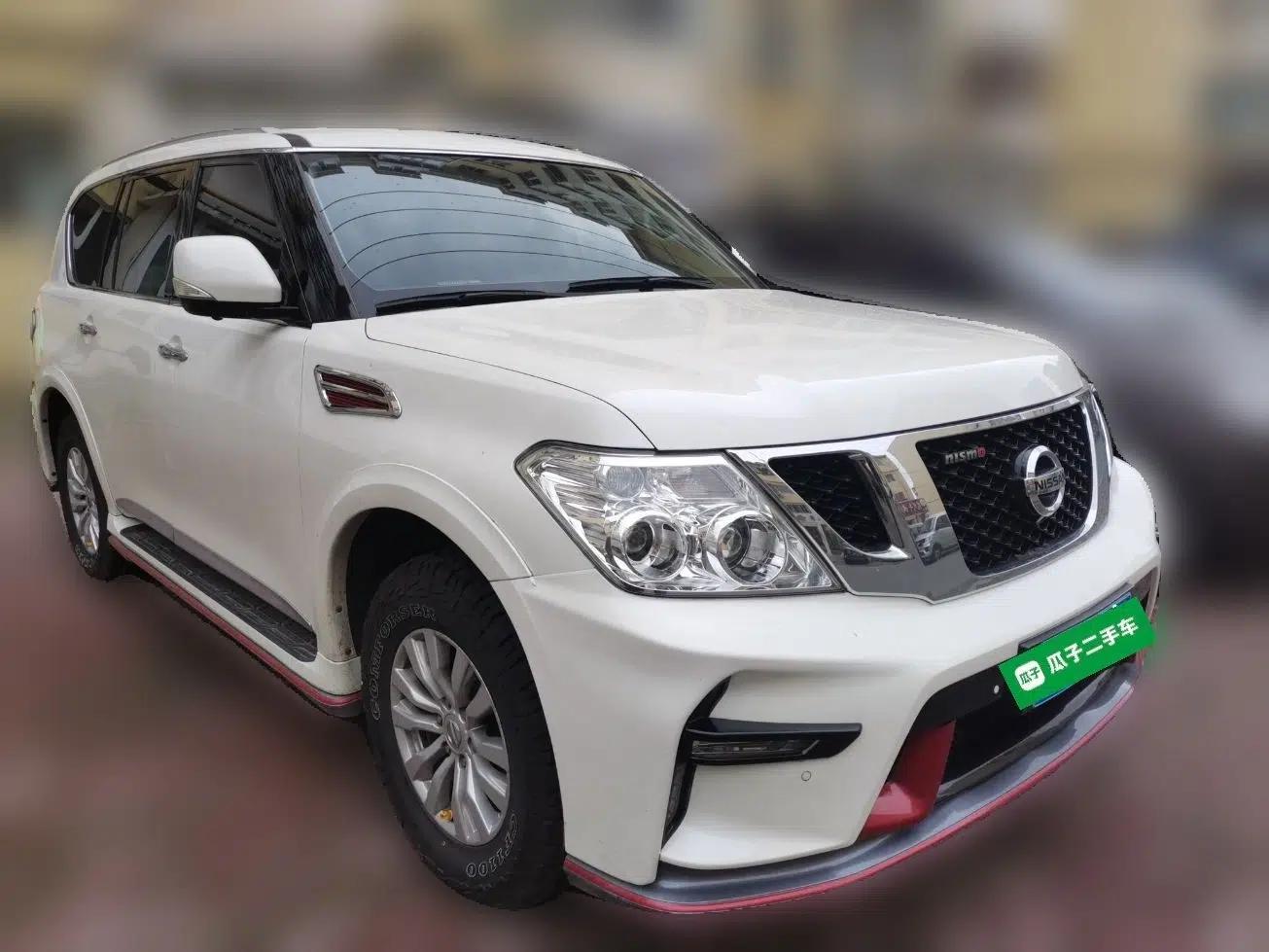 Nissan Patrol Patrol 4.0 Automatic Four-Wheel Drive — миниатюра 3