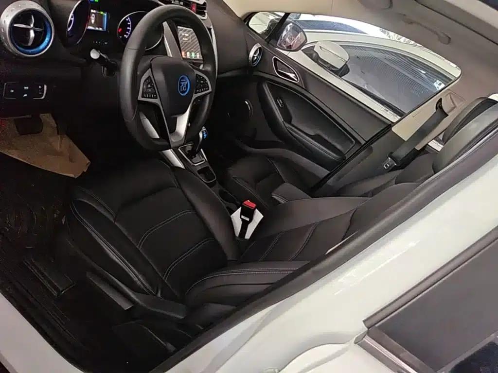 Yuan New Energy 2019 EV360 Intelligent Leading Edition — миниатюра 15