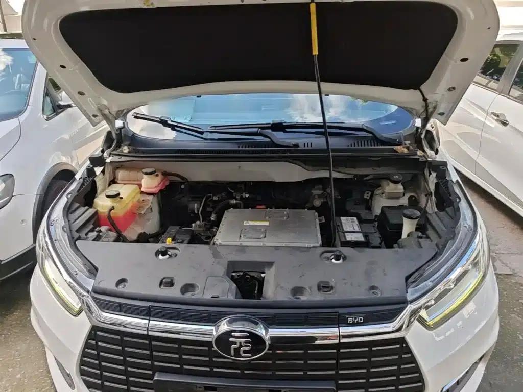 Yuan New Energy 2019 EV535 High-Energy Navigation Edition — миниатюра 20
