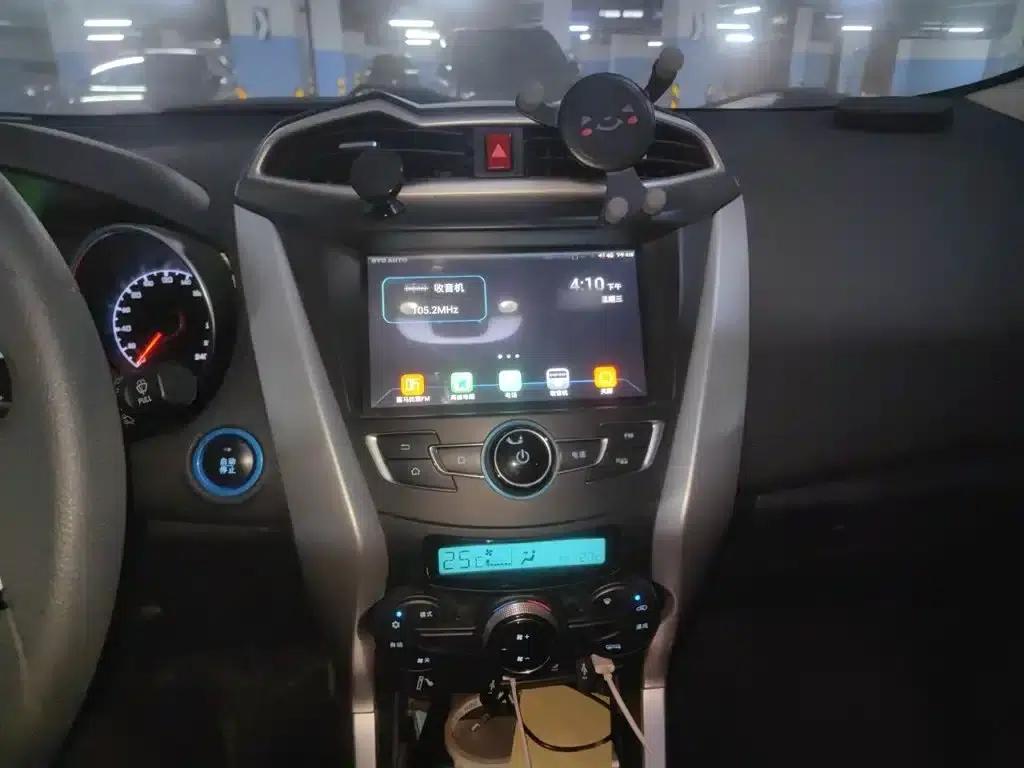 Yuan New Energy 2019 EV360 Intelligent Leading Edition — миниатюра 6