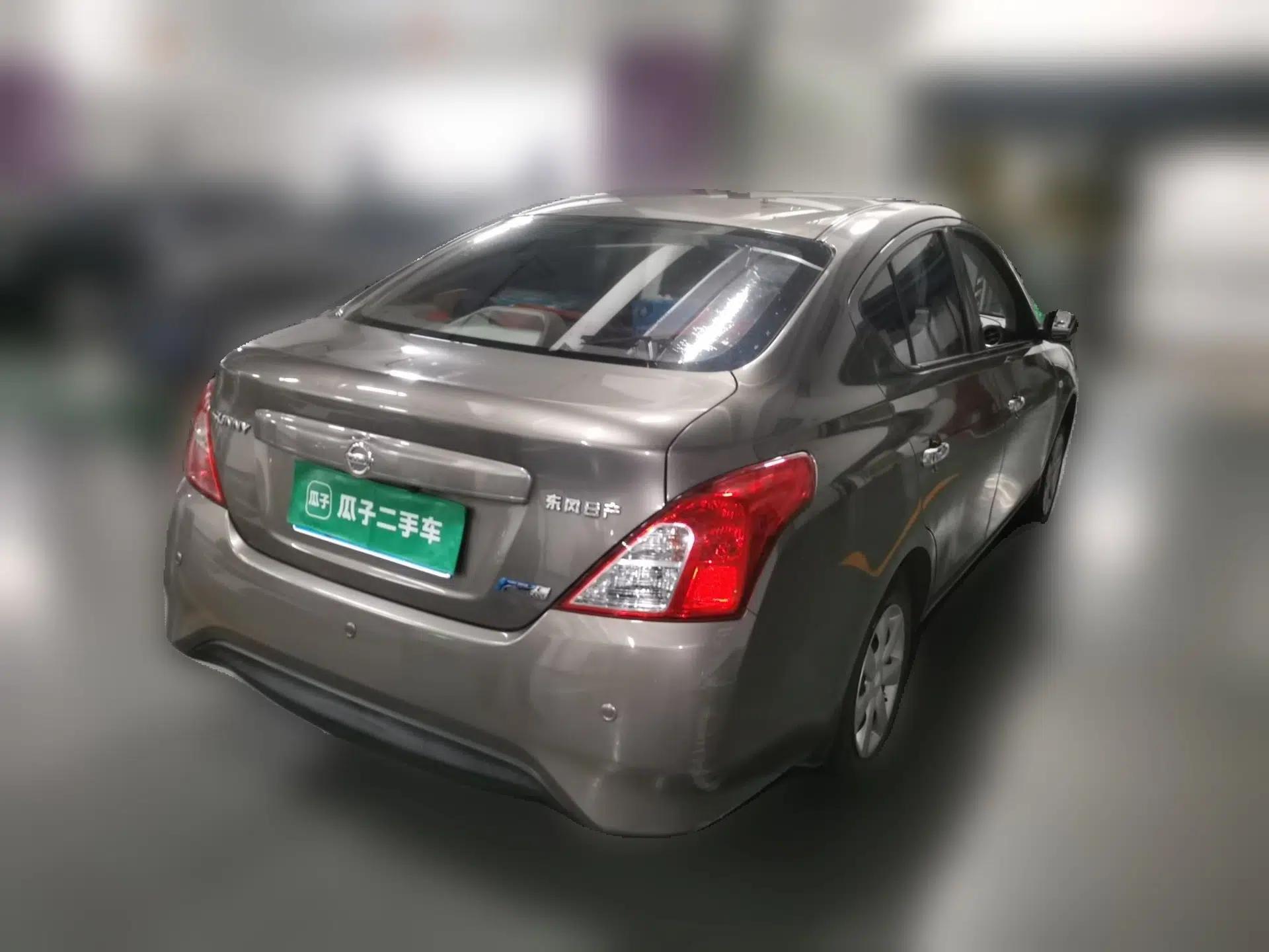 Nissan Sunny 2015 1.5XE CVT Master Edition — миниатюра 4