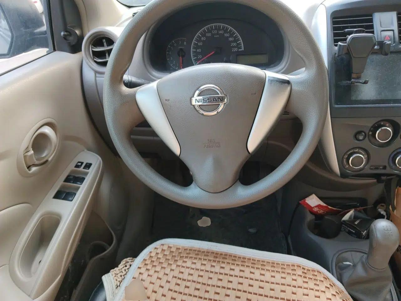 Nissan Sunny 2014 1.5XE Manual Comfort Edition — миниатюра 10