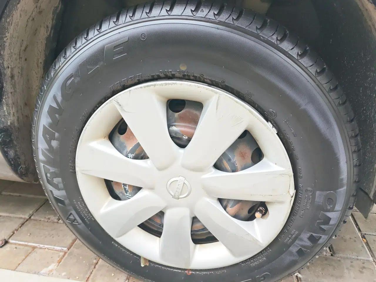Nissan Sunny 2014 1.5XE CVT Elite Edition — миниатюра 8