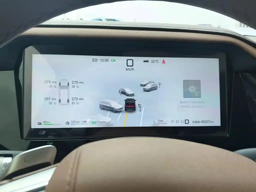 Summer 2025 DM-i 1.5T 180km Excellent Edition — миниатюра 12