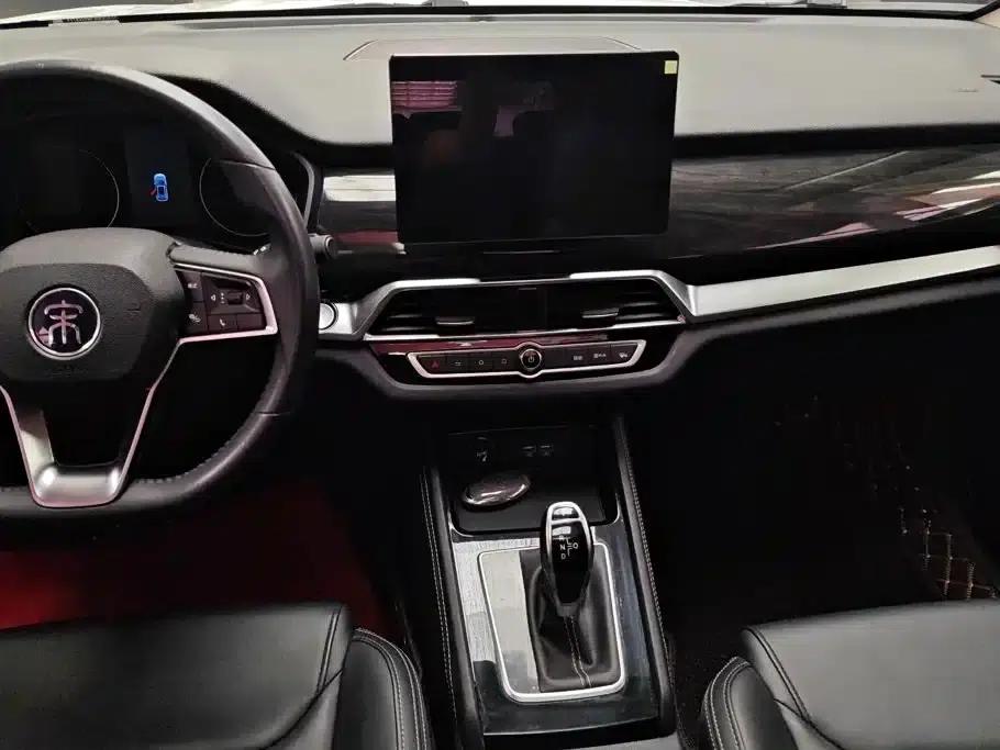 Song 2021 Classic Edition 1.5T Automatic Luxury — миниатюра 13