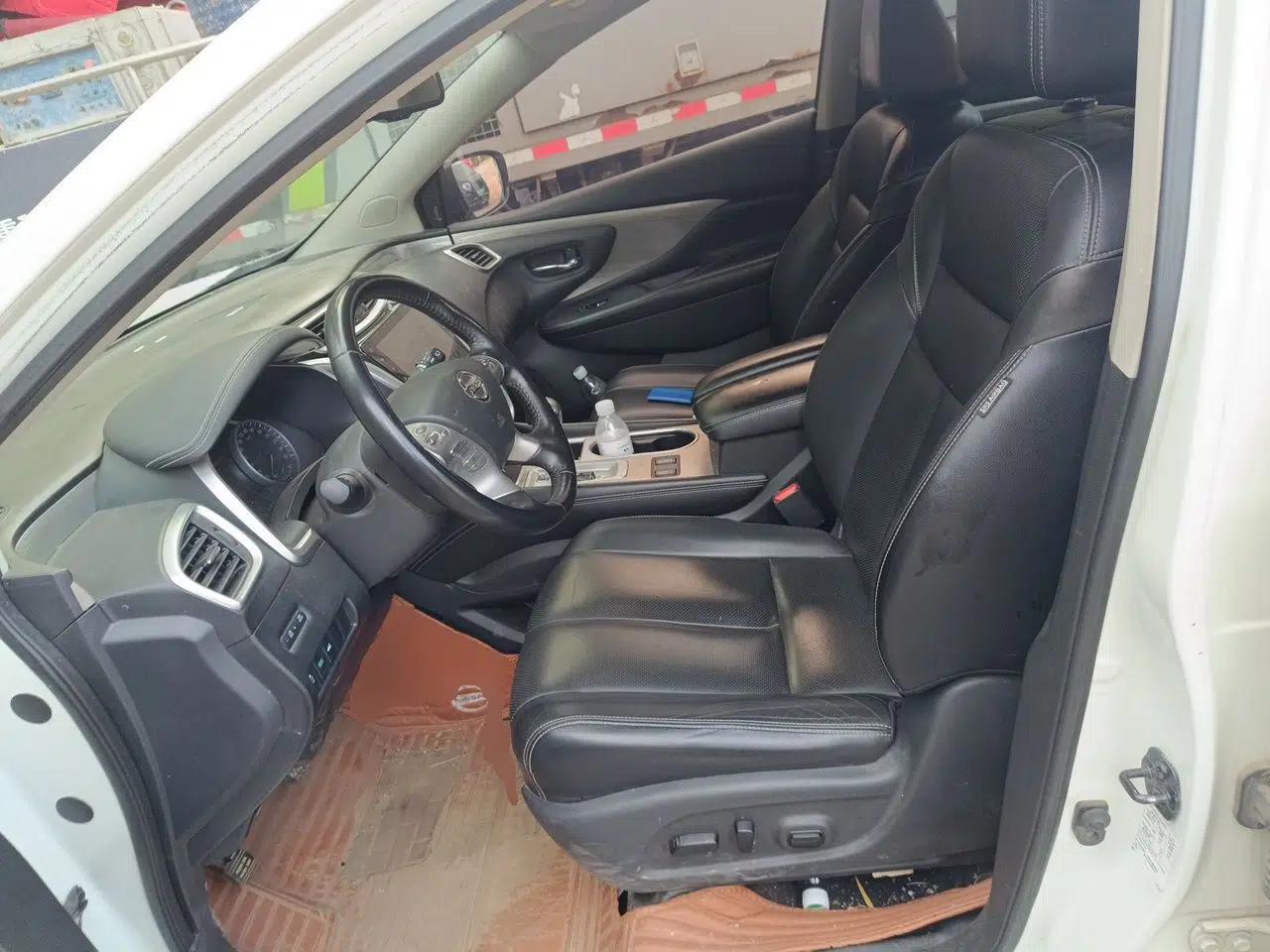 Nissan Murano 2021 2.5L XL Two-Wheel Drive Smart Connect Luxury Edition — миниатюра 15