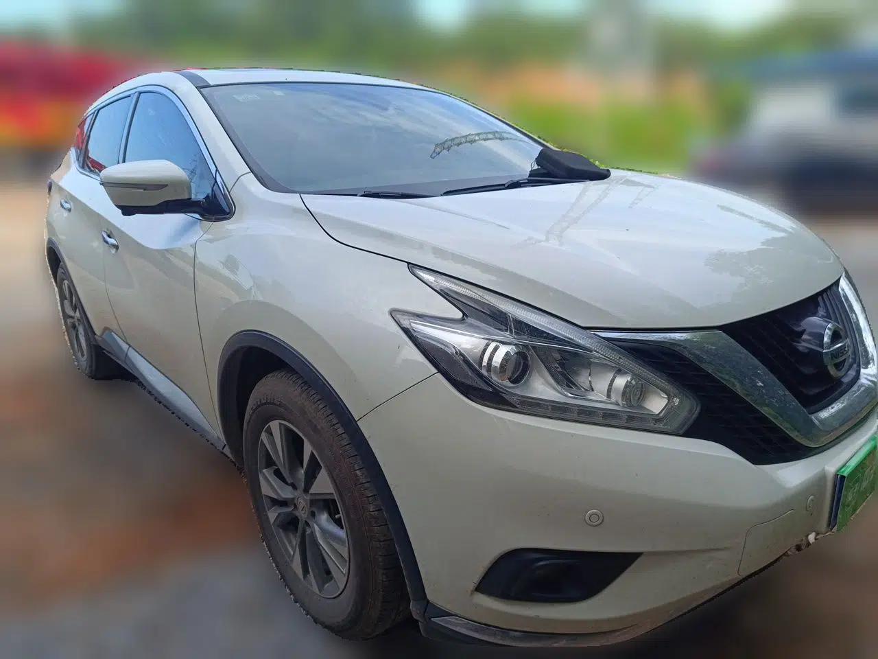 Nissan Murano 2021 2.5L XL Two-Wheel Drive Smart Connect Luxury Edition — миниатюра 3