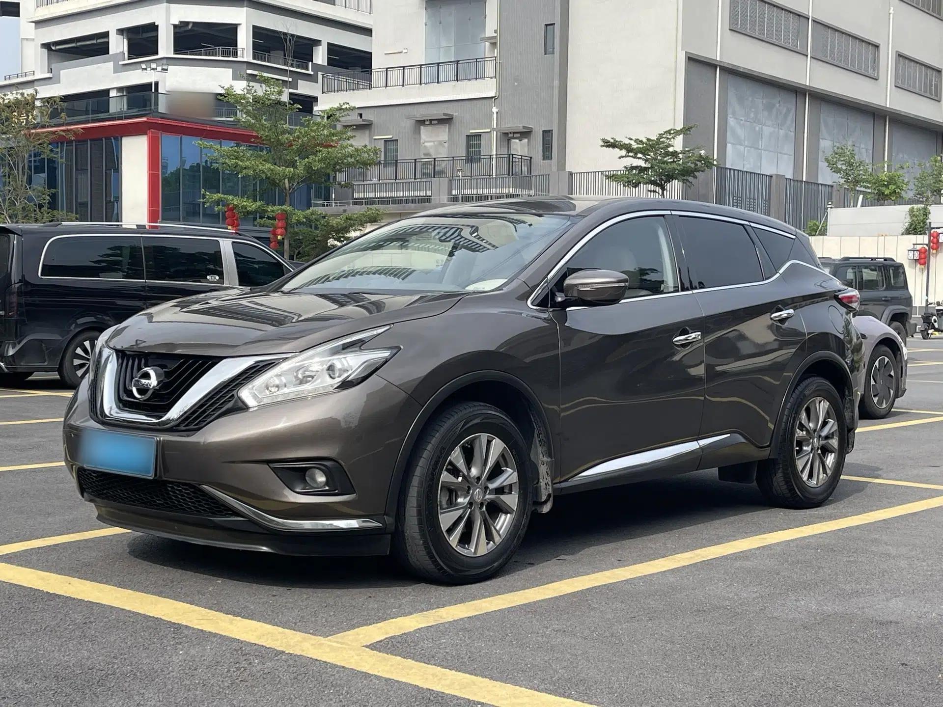 Nissan Murano 2015 2.5L XE Two-Wheel-Drive Elite Edition — миниатюра 1