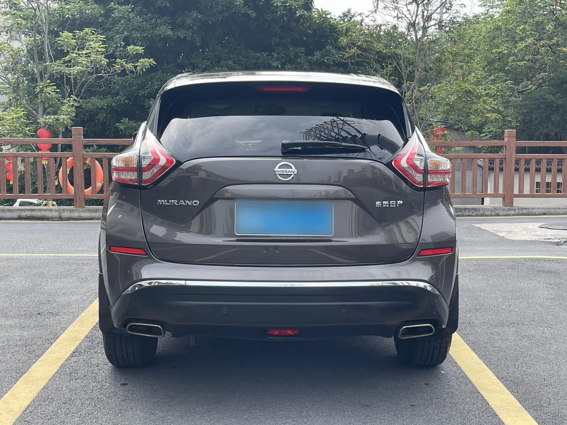 Nissan Murano 2015 2.5L XE Two-Wheel-Drive Elite Edition — миниатюра 19