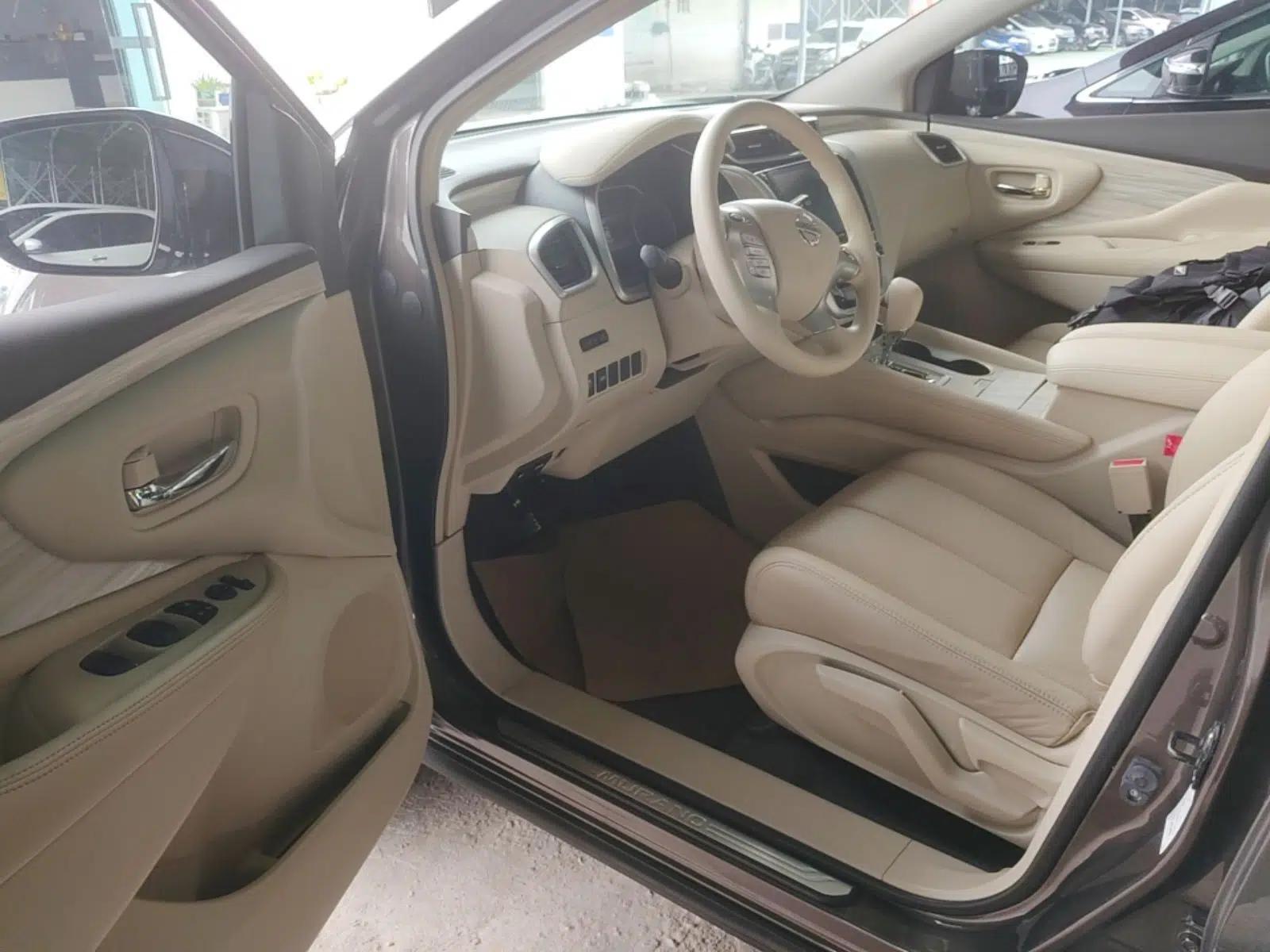 Nissan Murano 2015 2.5L XE Two-Wheel-Drive Elite Edition — миниатюра 27