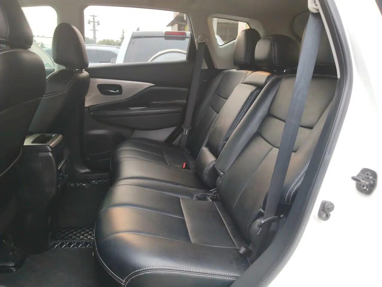 Nissan Murano 2019 2.5L XE Two-Wheel Drive Elite Version China VI Standard — миниатюра 17