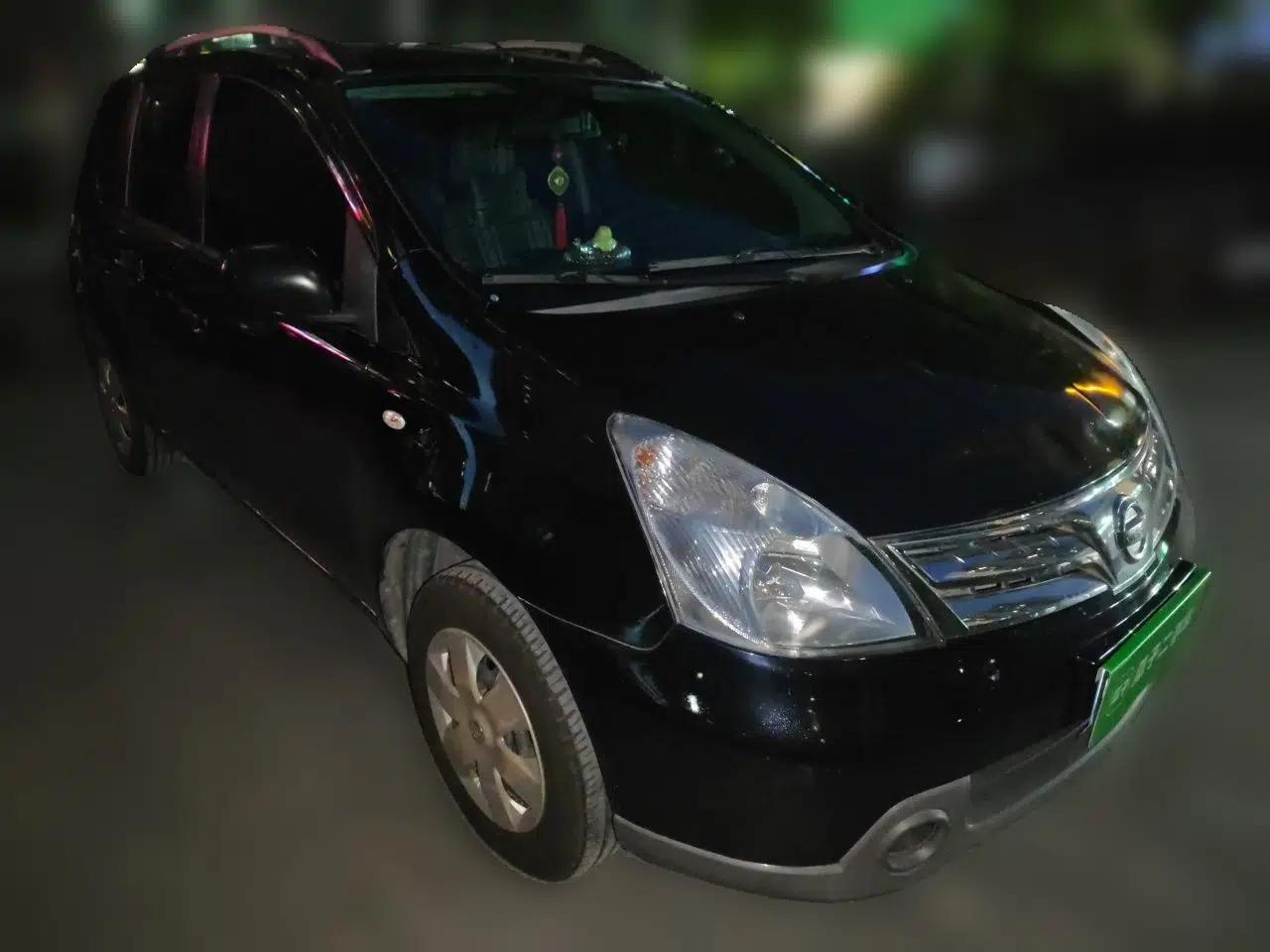 Nissan Livina 2010 Jingyue Edition 1.6L Manual All-Around Model — миниатюра 3