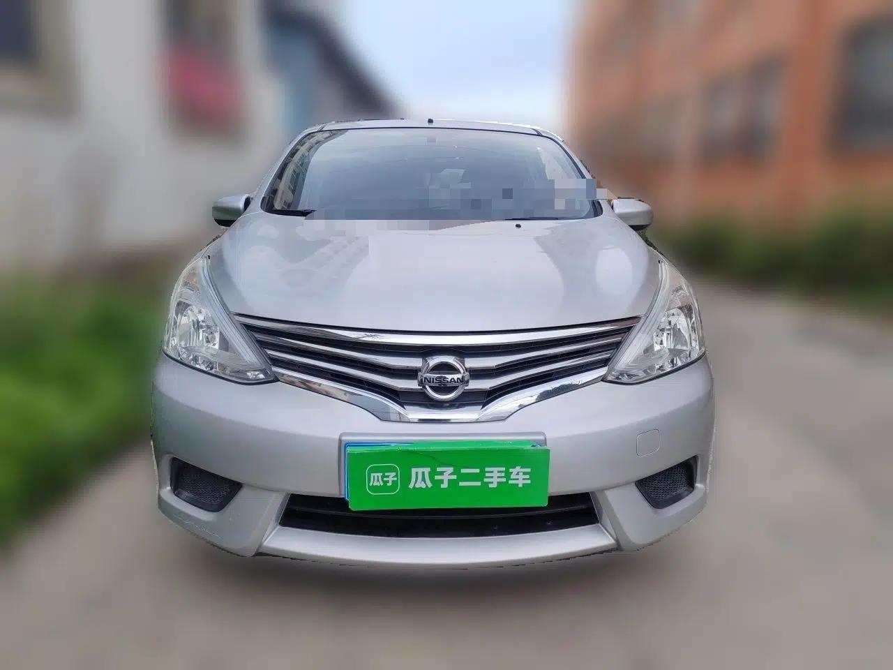 Nissan Livina 2015 1.6XE Manual Comfort Edition — миниатюра 2